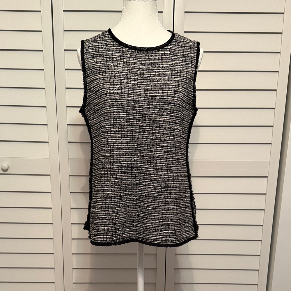 Banana Republic Black and White Textured Tank Top
